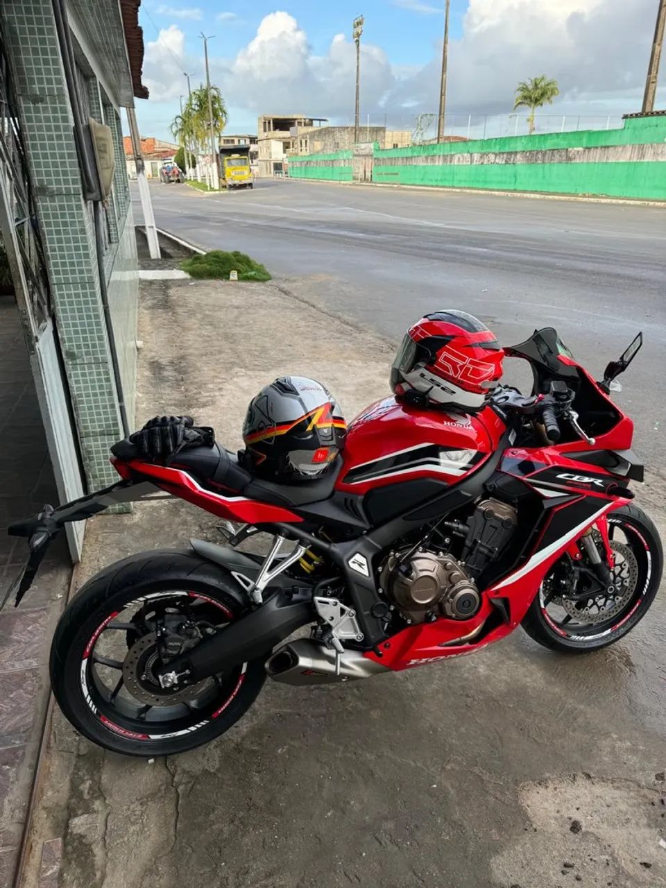 CBR 650R - Foto 4