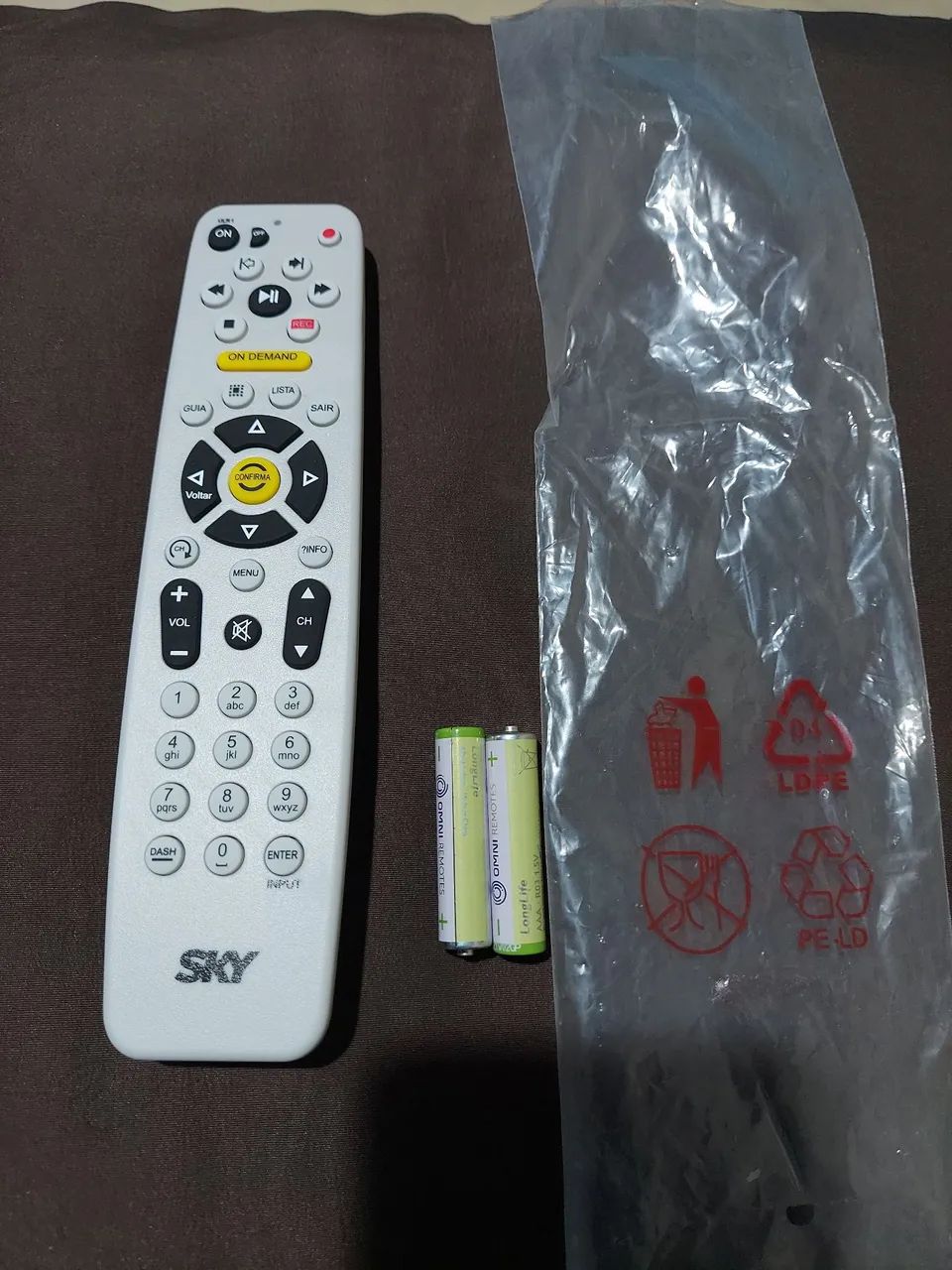 Controle remoto sky