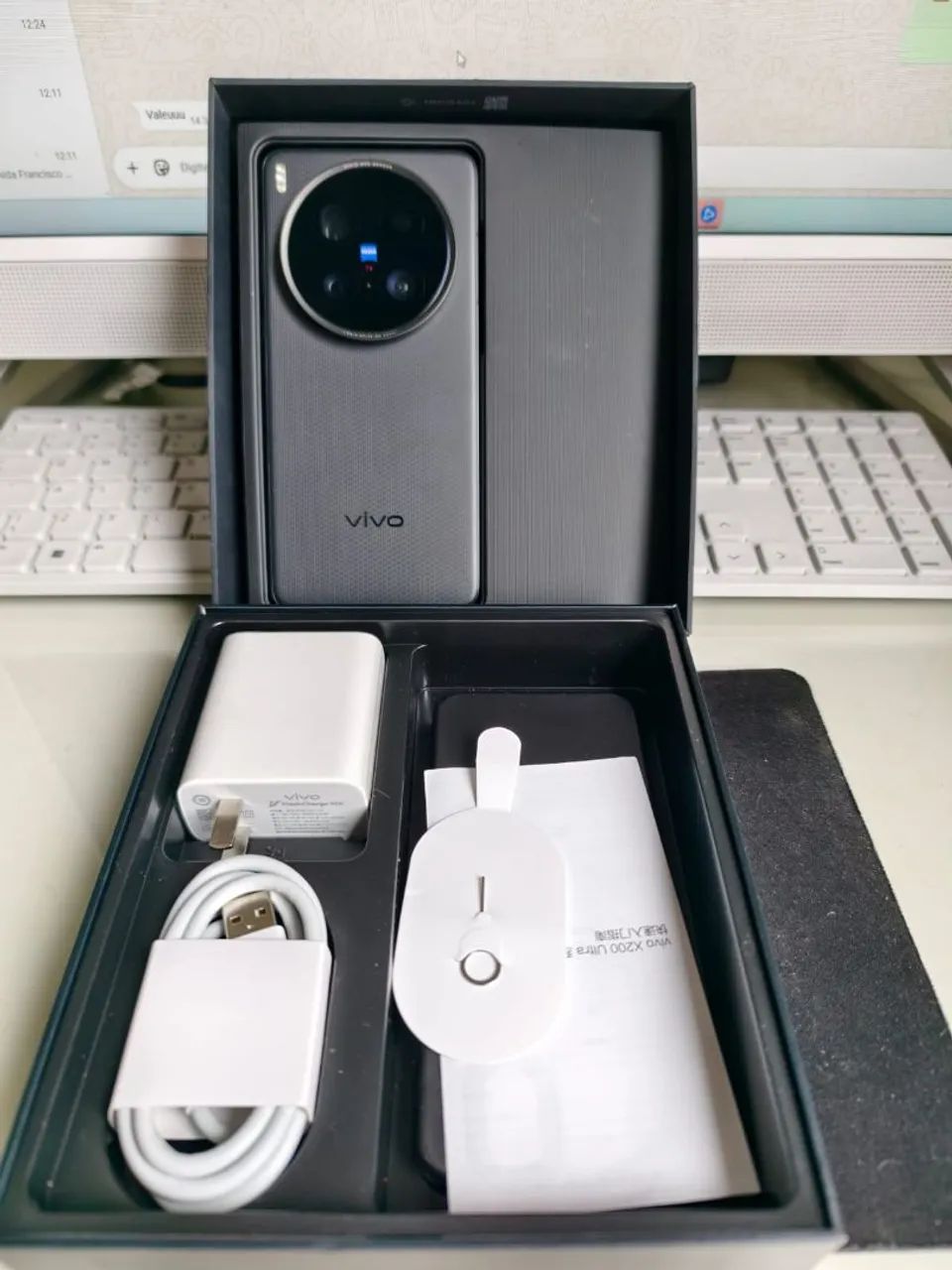 Vivo X200 Ultra 16GB/512GB Novíssimo - Celulares e Smartphones