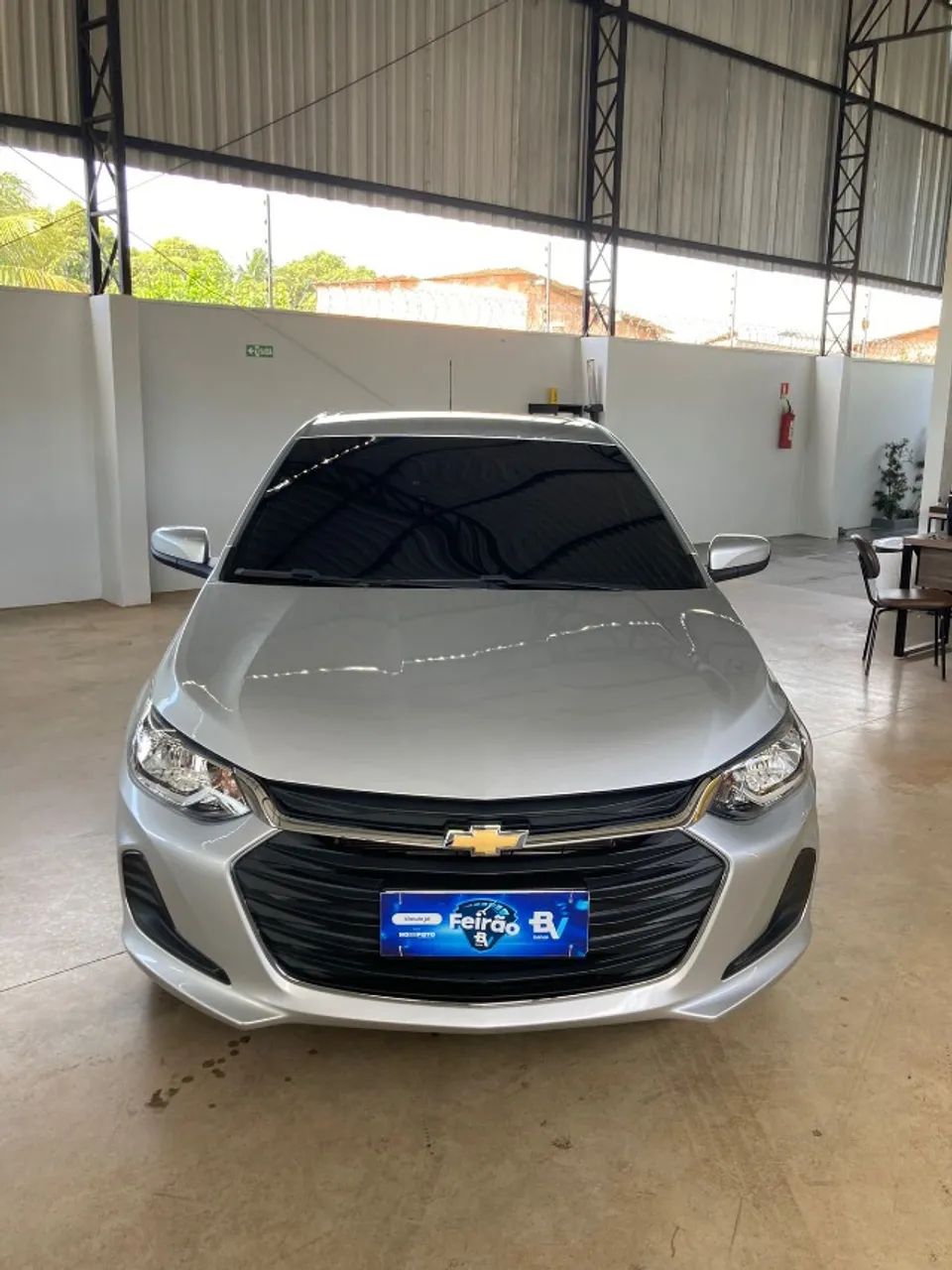 Chevrolet Onix Hatch LT 1.0 12V Flex Mec. 4P 2023 - Foto 2
