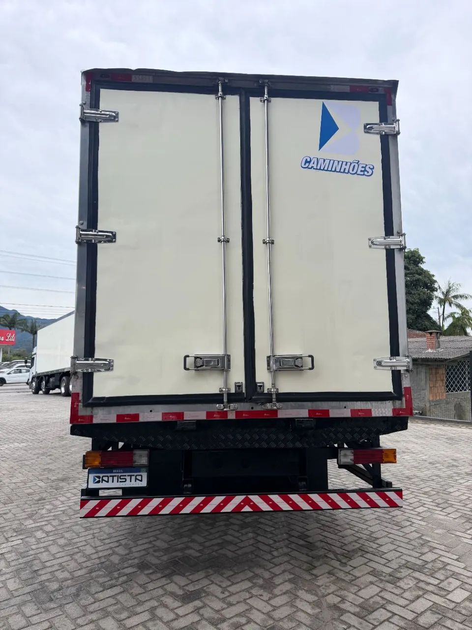 Accelo 1316 6x2 2p (diesel)(E5) - Foto 5