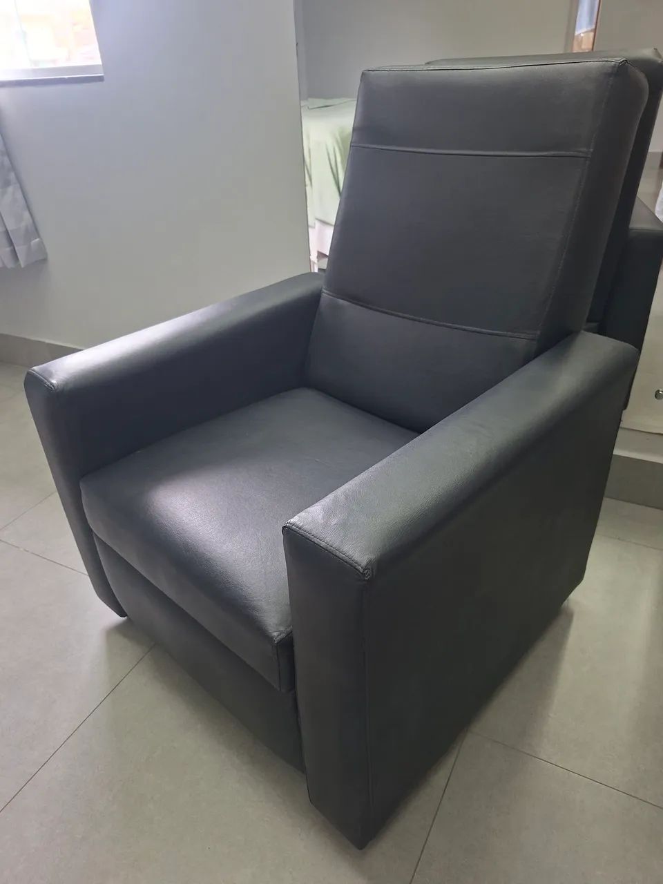 Poltrona reclinavel 