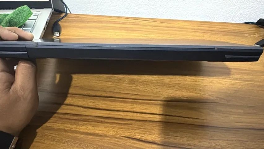 Sony VAIO FE14 - Foto 3