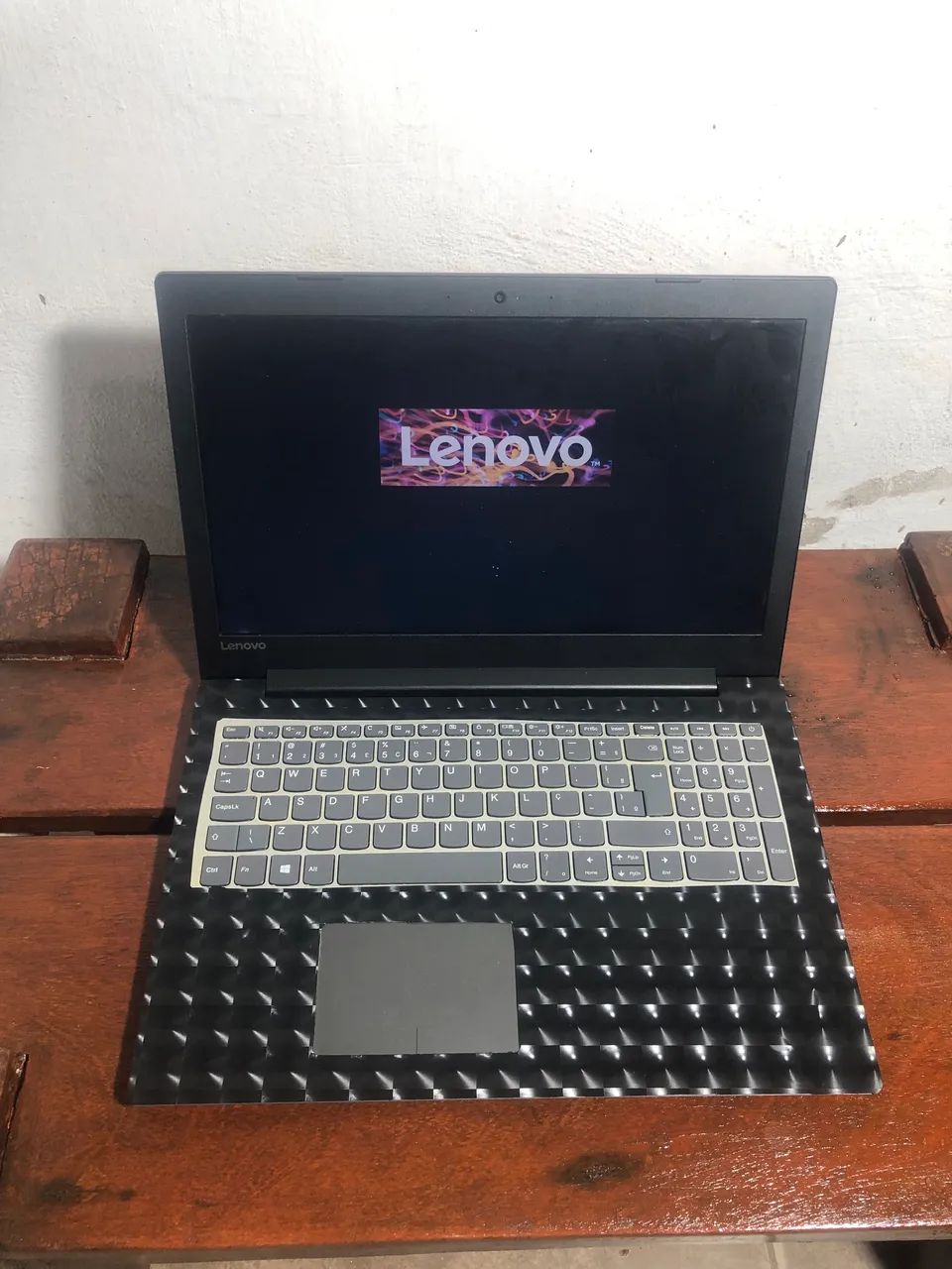 Notebook Lenovo  processador Celeron Ssd 128  gb 4 gigas de ram  Bateria durando 3 horas