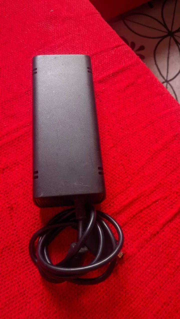 Fonte de Xbox 360 Slim