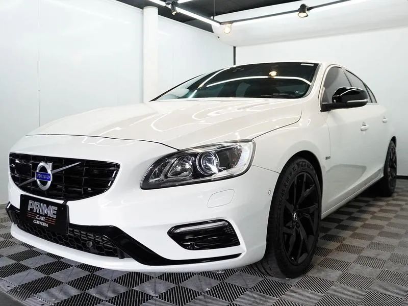 Volvo S60 S60 T-6 R-DESIGN 2.0 306cv FWD 4p 2016