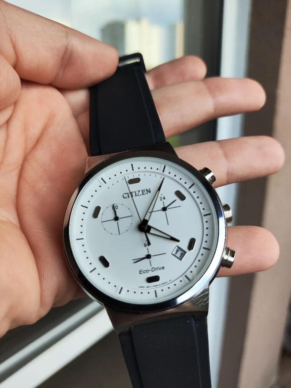 Relógio Citizen Preto e Dourado Funcional