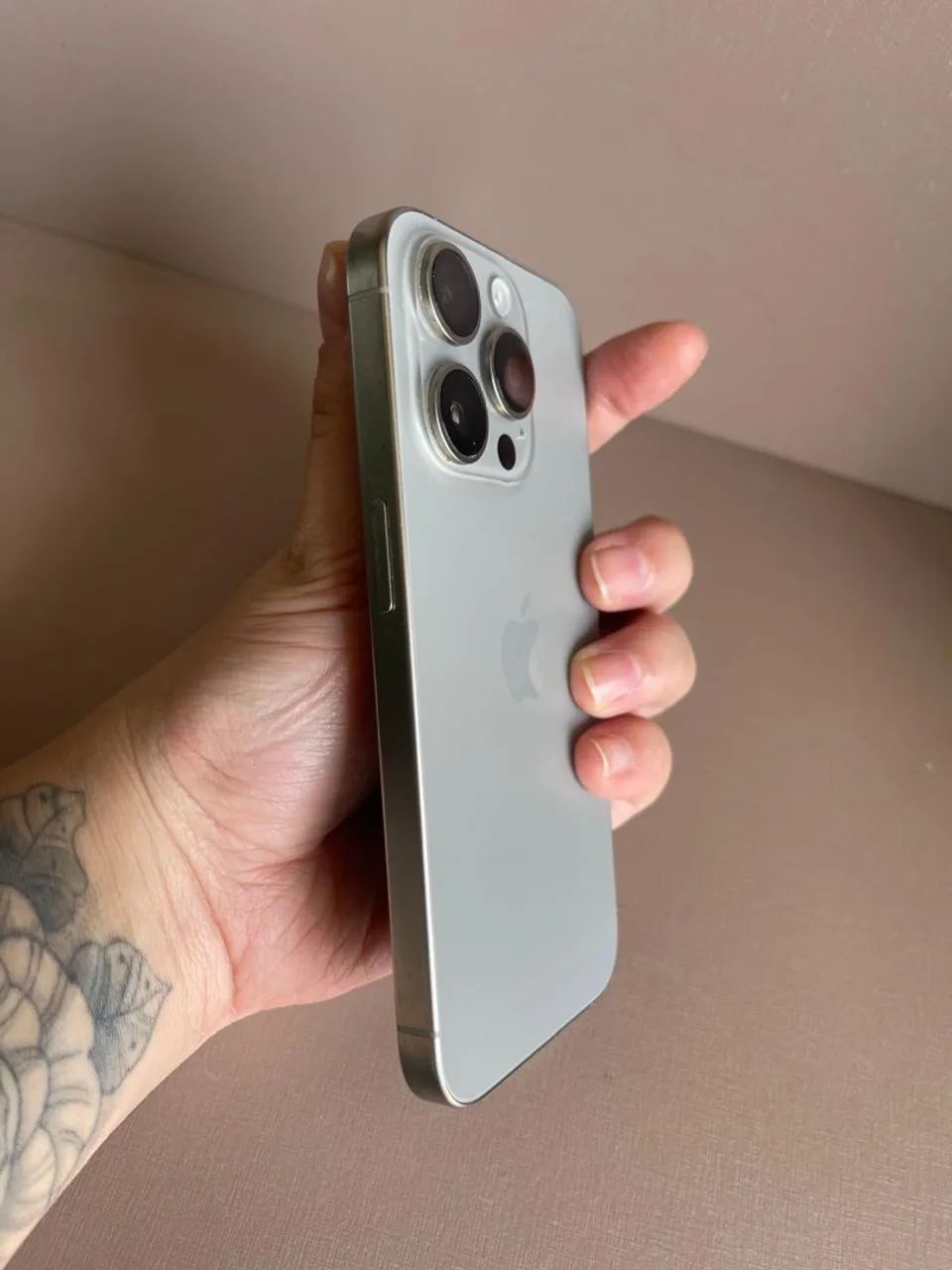 iPhone 15 Pro  - Foto 3