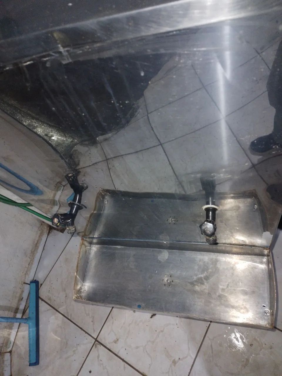 Bebedouro industrial de inox funciona normal  - Foto 4