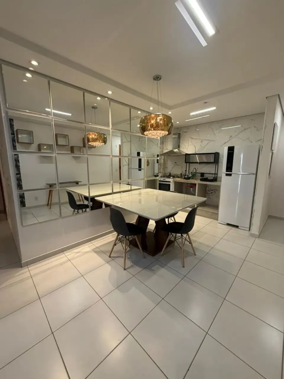 apartamento mobiliado para alugar com 3 quartos 1 suite bairro carumbe