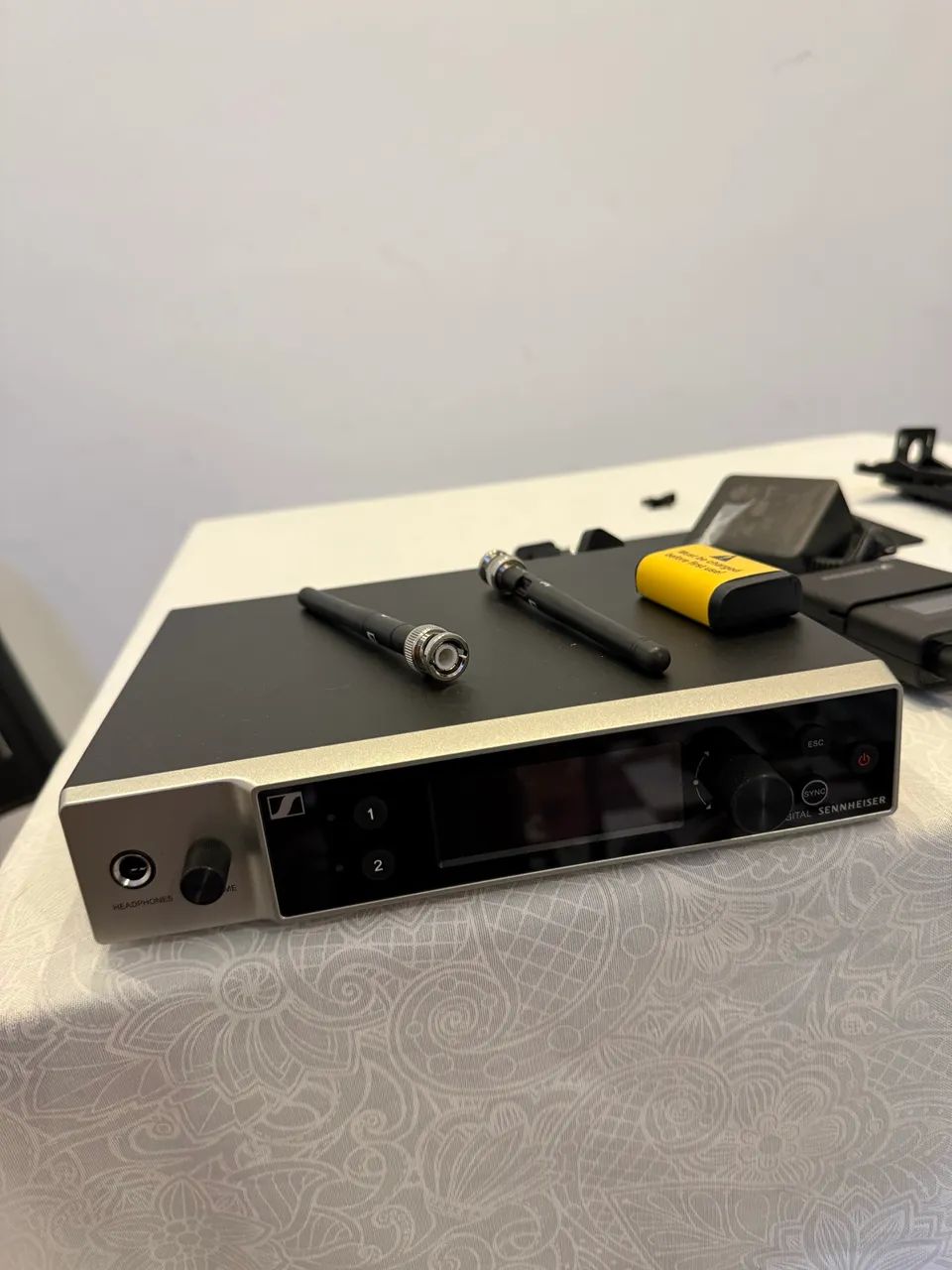 Sennheiser EW DX Em 2 (R1-9) 2 Canais - Foto 3