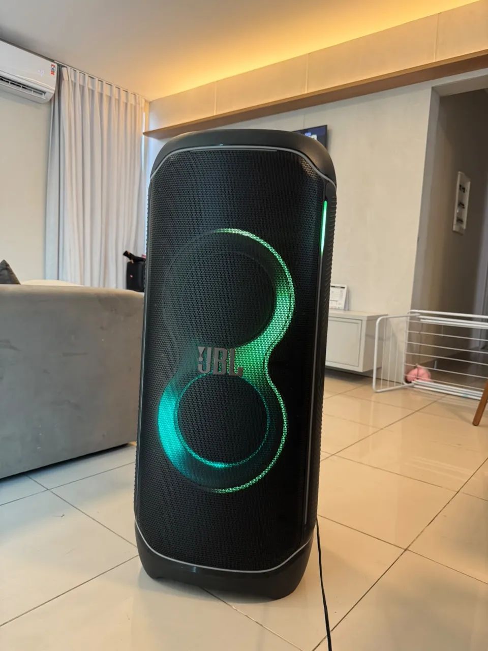 JBL PARTYBOX ULTIMATE 1100W PORTÁTIL COM BLUETOOTH ORIGINAL  - Foto 5