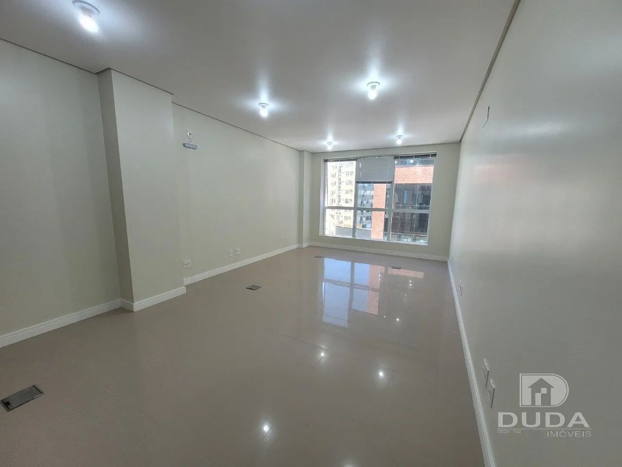 Sala Comercial na Trindade
