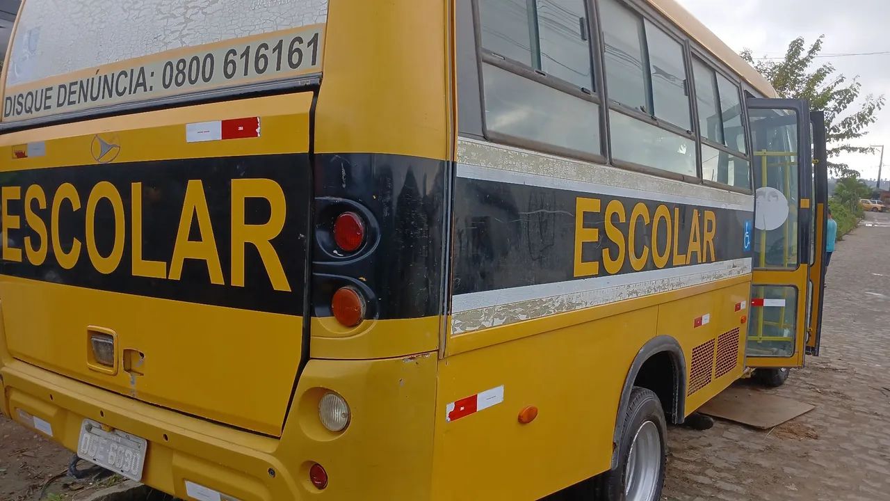 MICRO ÔNIBUS VOLARE V8 ESCOLAR  - Foto 3
