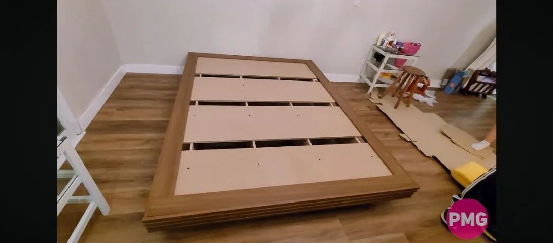 Cama solteiro samambaia