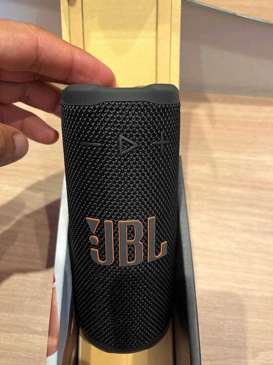 Caixa de som JBL GRIP