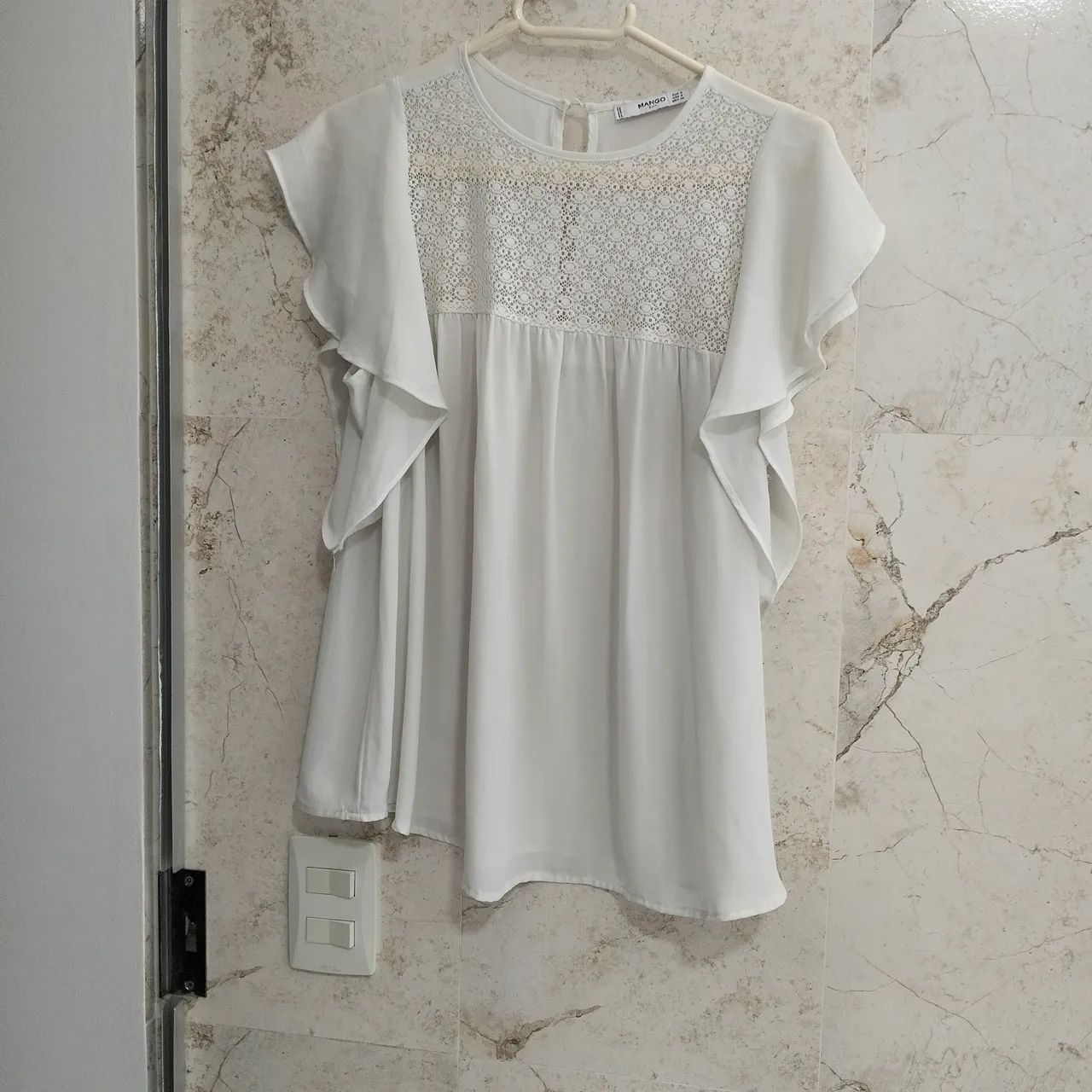 Lote de 4 blusas - Foto 2