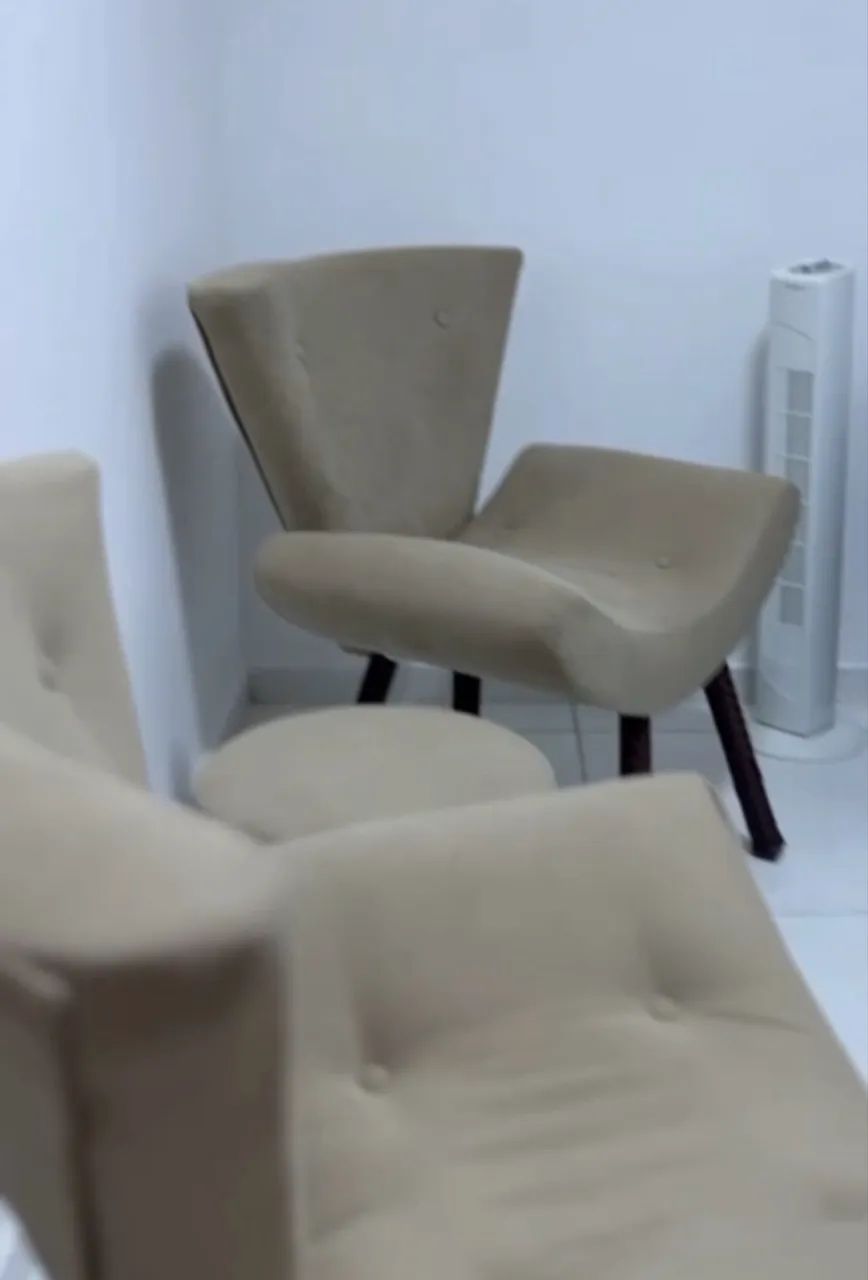 POLTRONAS E PUFF - Foto 2