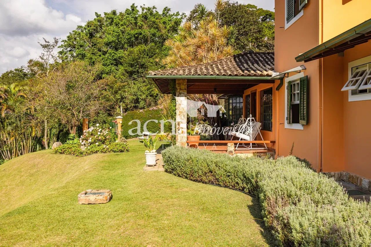 Exclusividade ACM Imóveis. Charmosa e impecável casa com estilo clássico - Foto 4