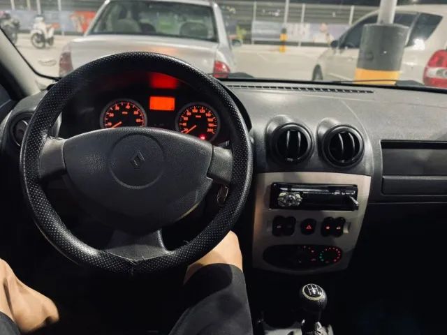 Renault Logan Privilège Hi-flex 1.6 8V 4P 2008 - Foto 5