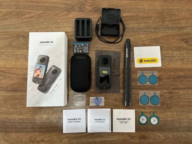 Insta360 X3 + Kit THINK BOLD Completo | Perfeita p/ Moto e Viagem Insta360 X3 + Kit THINK BOLD Completo | Perfeita p/ Moto e Viagem