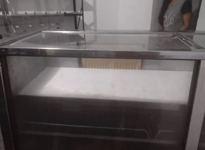 balcão expositor inox gelando perfeitamente  - Foto 2