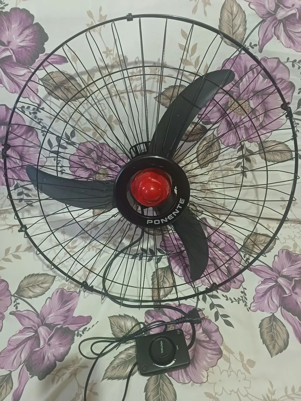 Ventilador de parede semi novo 