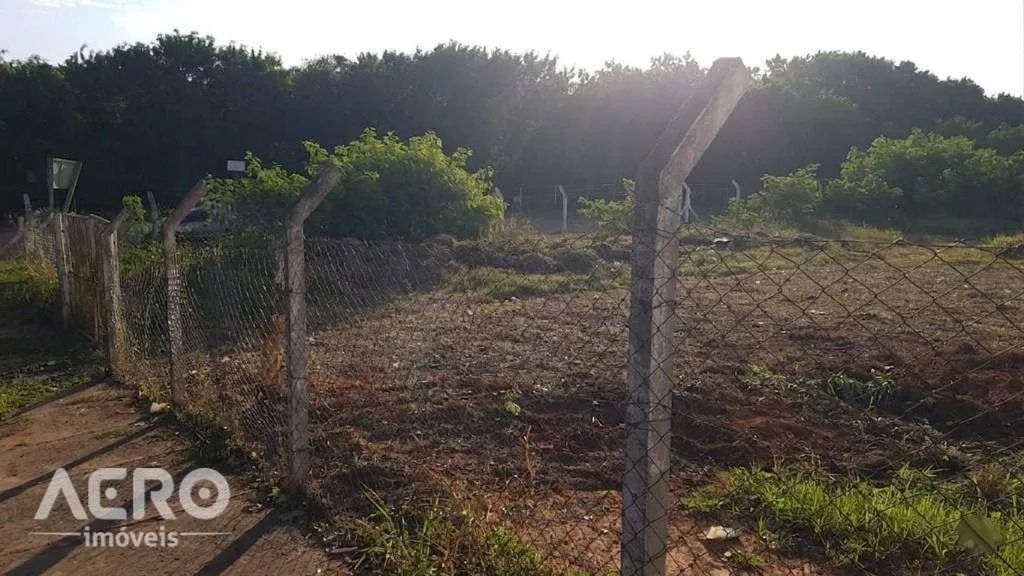 excelente lote proximo a avenida - Foto 3