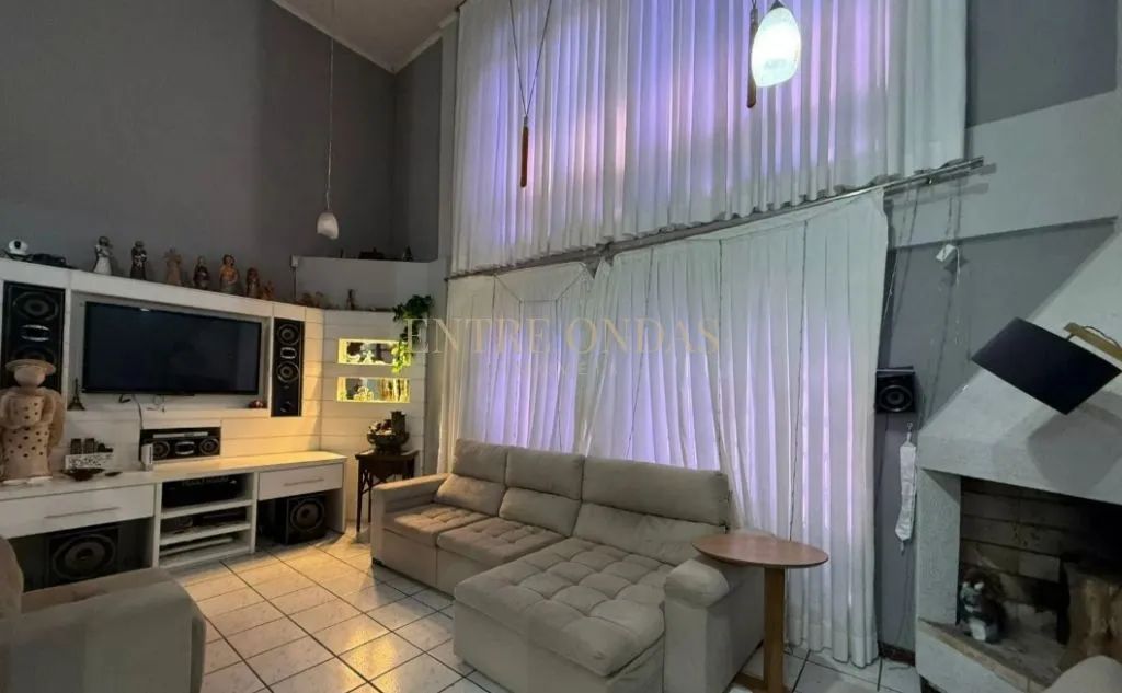 Casa com 5 quartos no bairro Jardim Atlântico, Florianópolis. - Foto 5