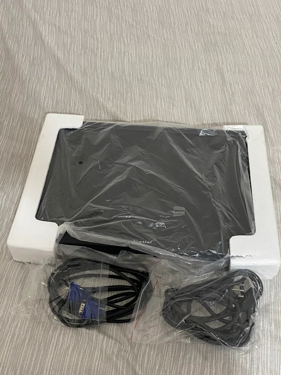Vendo monitor 19 POLEGADAS  - Foto 2