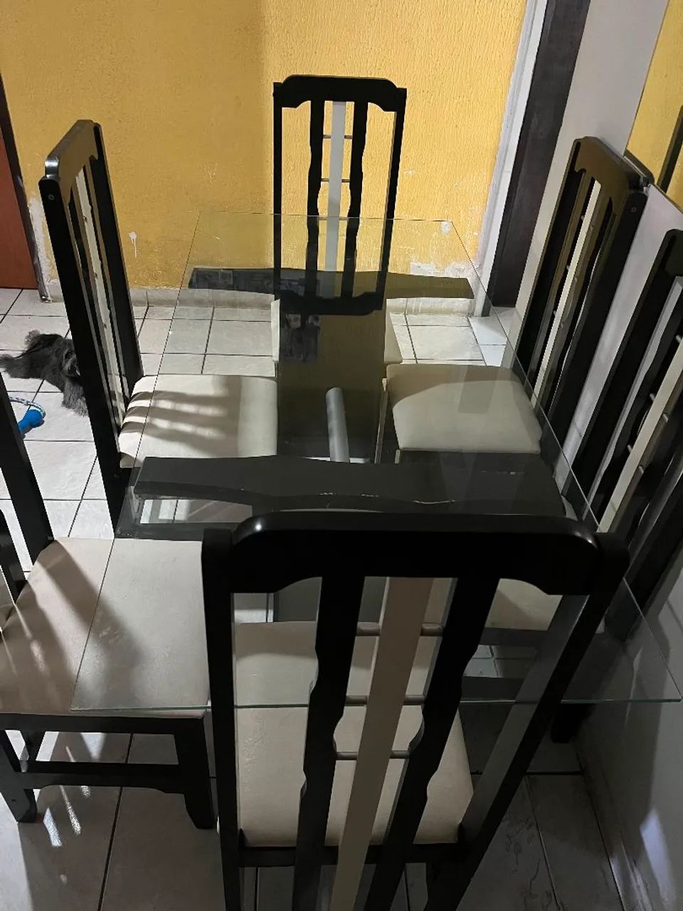 Mesa de vidro com 6 cadeiras  - Foto 2
