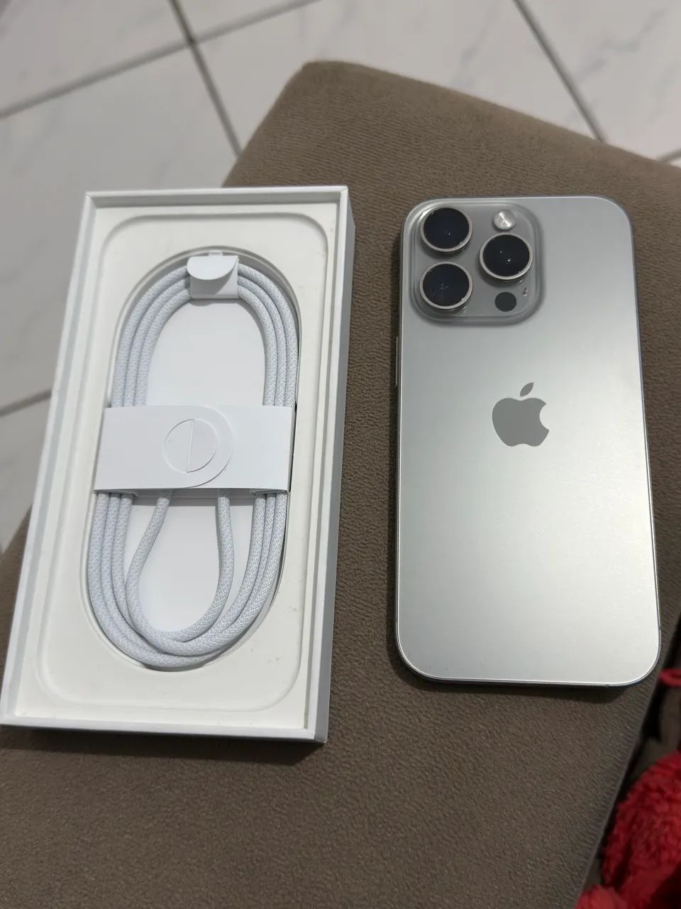 iPhone 16 Pro 256gb Titânio  - Foto 4