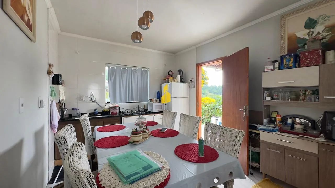 CASA COM AMPLO TERRENO NA CIDADE DE RODEIO/SC - Foto 2