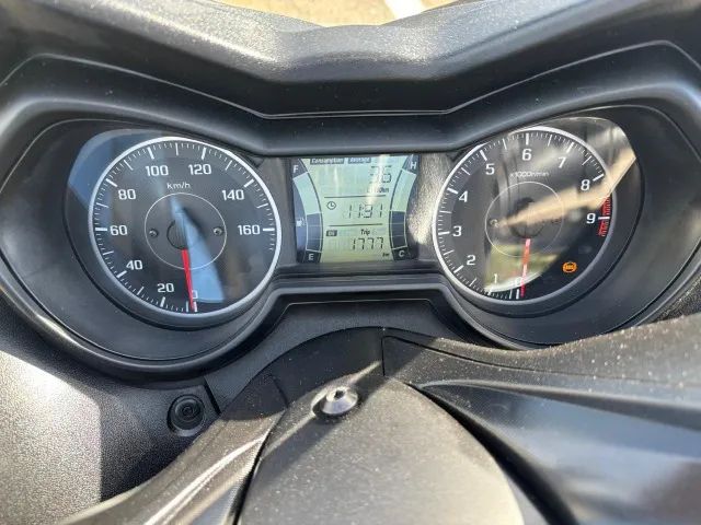Yamaha Xmax 250cc ABS  - Foto 4
