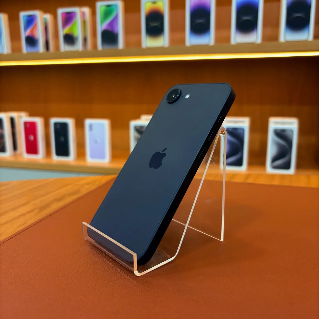 iPhone 17e 256 Preto 100% - Foto 4