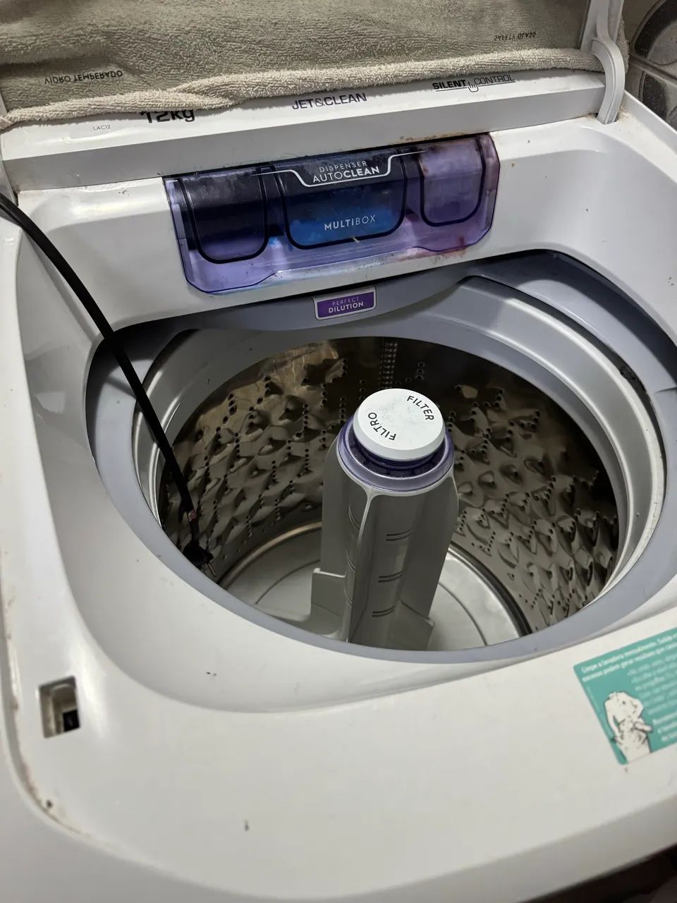 Máquina de lavar 12 kg usada 