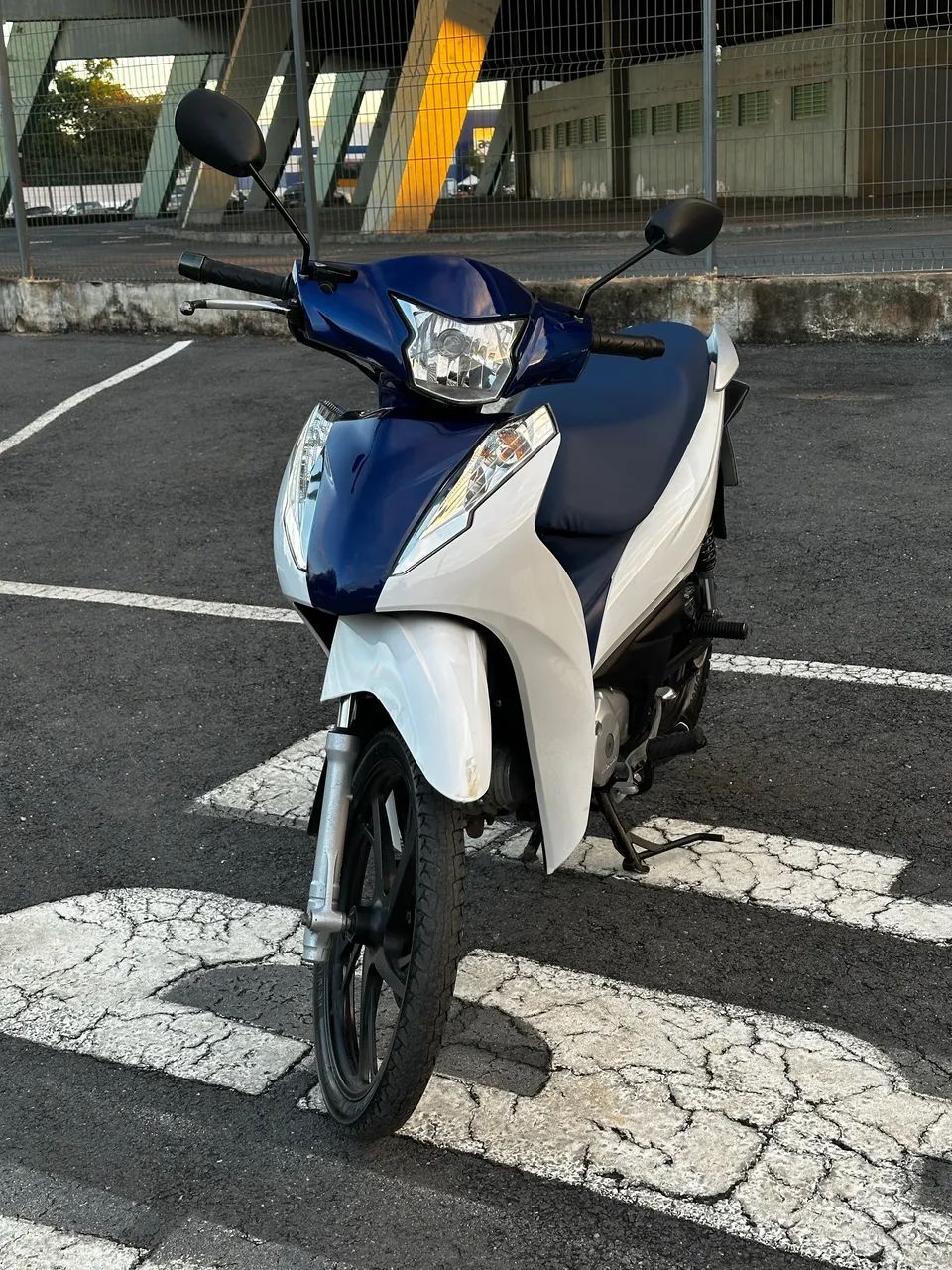 Biz 125 2022 - Foto 4