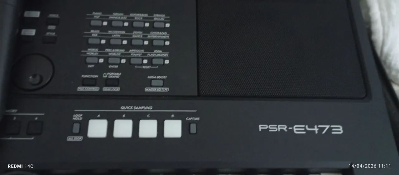 Teclado Yamaha E473 super conservado - Foto 5