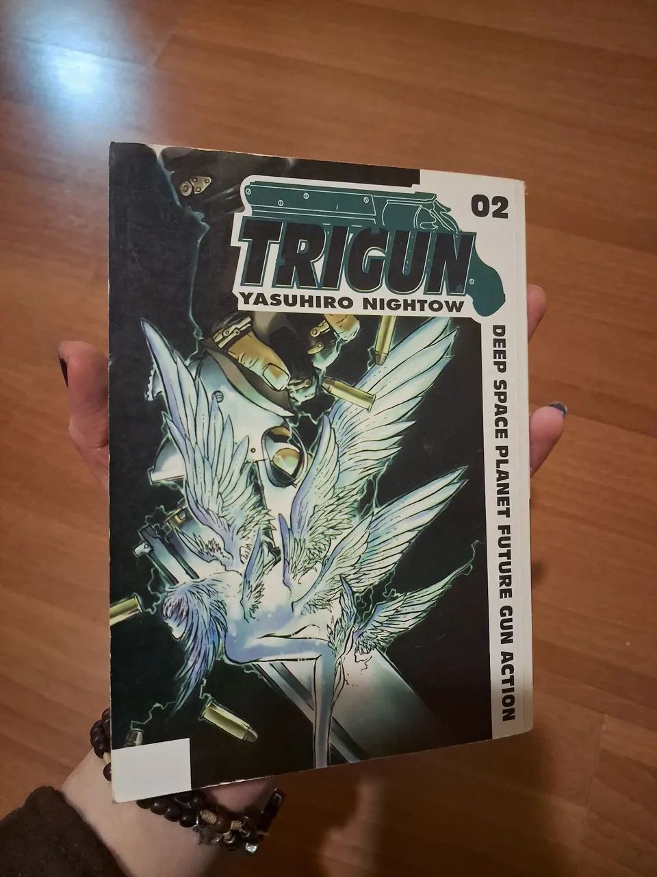 Mangá Trigun volume 2 - Foto 2