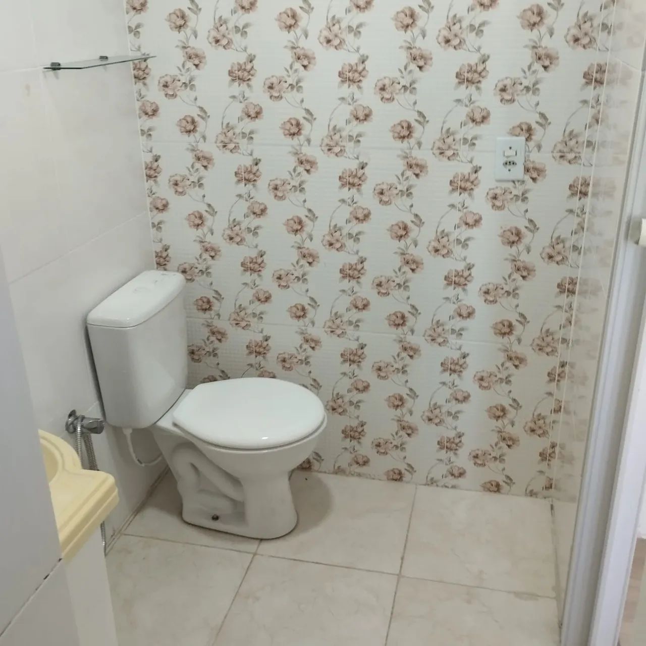 Alugo casa primeiro andar  - Foto 4
