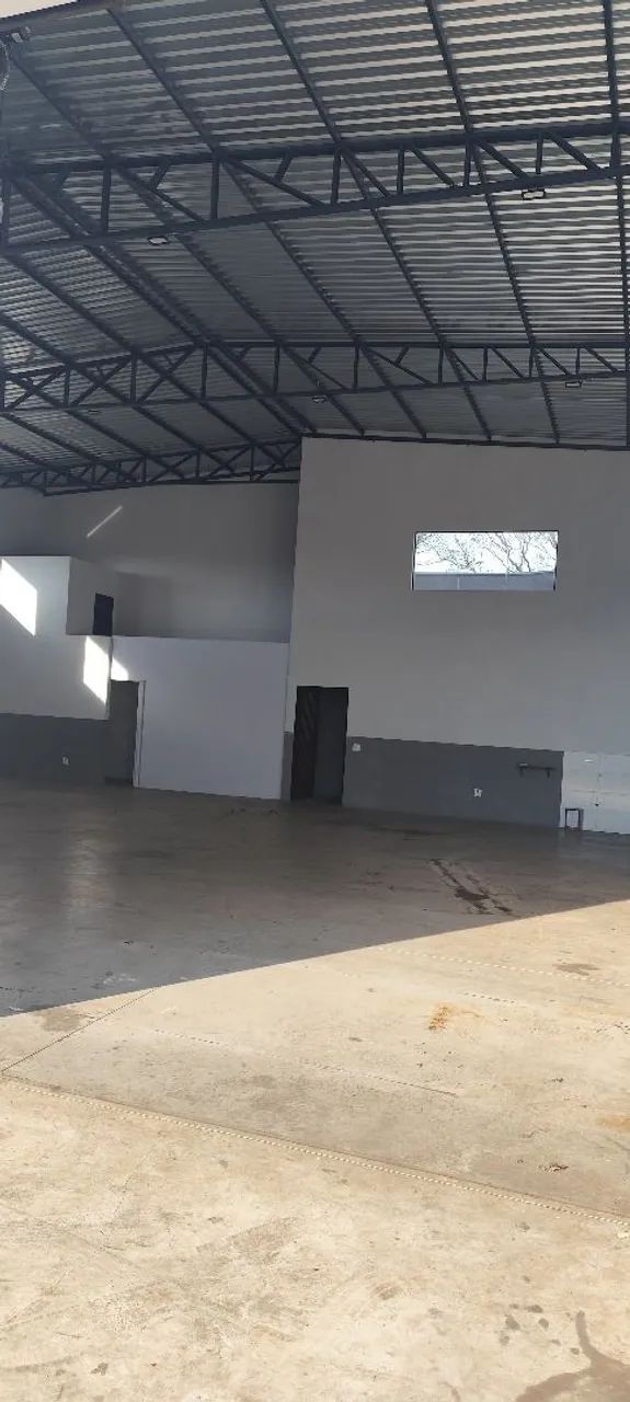 Barracão comercial em ótima localização em sarandi tratar * Luciano  - Foto 2