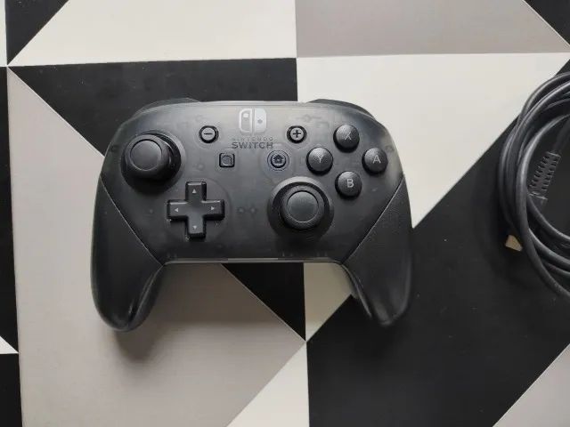 Pro controller nintendo switch com cabo faço envio - Foto 2
