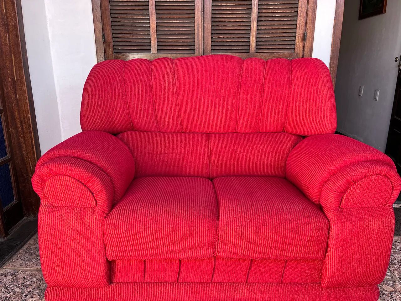 Sofá 2 Lugares Vermelho - Excelente Estado!  - Foto 4