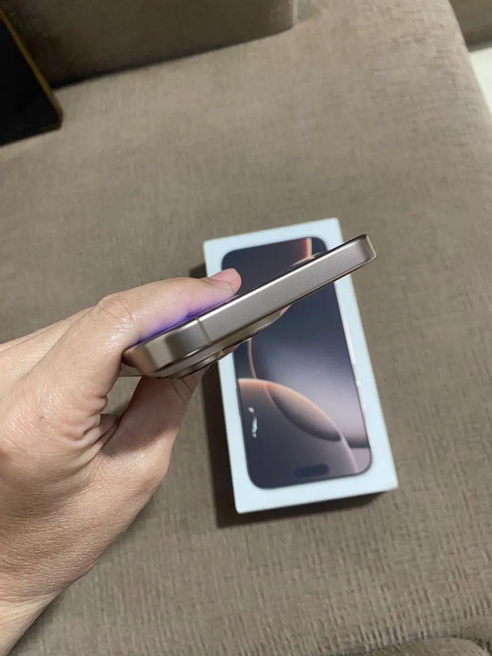 iPhone 16 Pro Max 256 top  - Foto 5