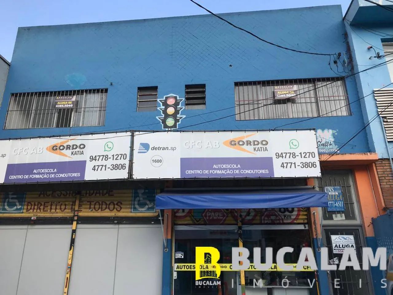 SALA COMERCIAL PARA LOCAÇÃO NO CENTRO DE TABOÃO DA SERRA!!! - Foto 2