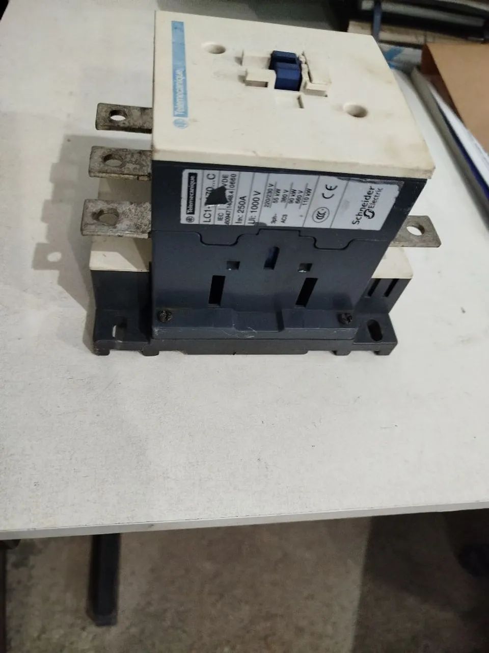 Contator telemecanic 250amperes - Foto 3