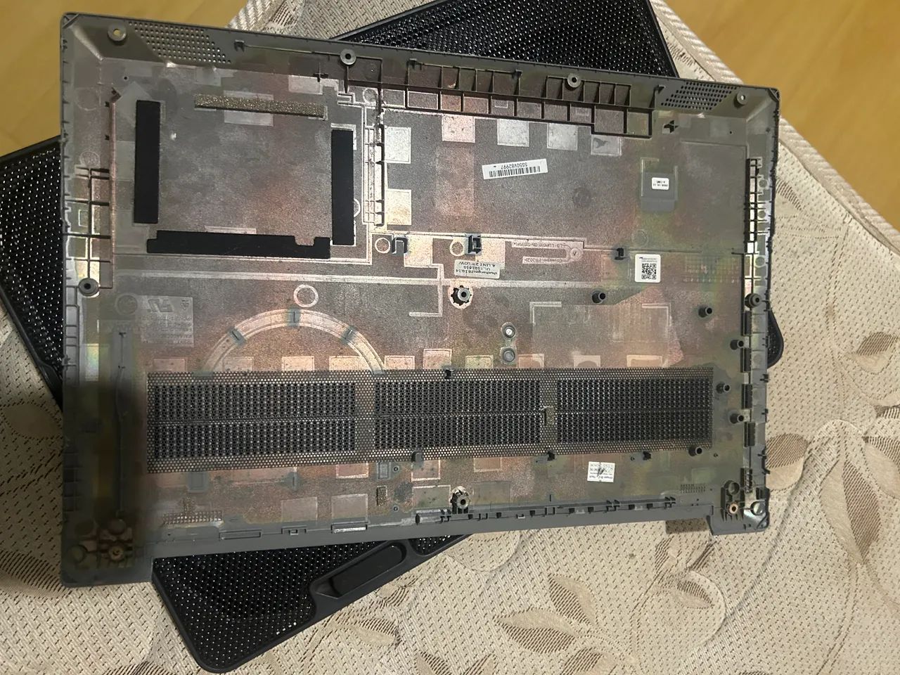 Capa de baixo do Lenovo Ideapad  - Foto 2