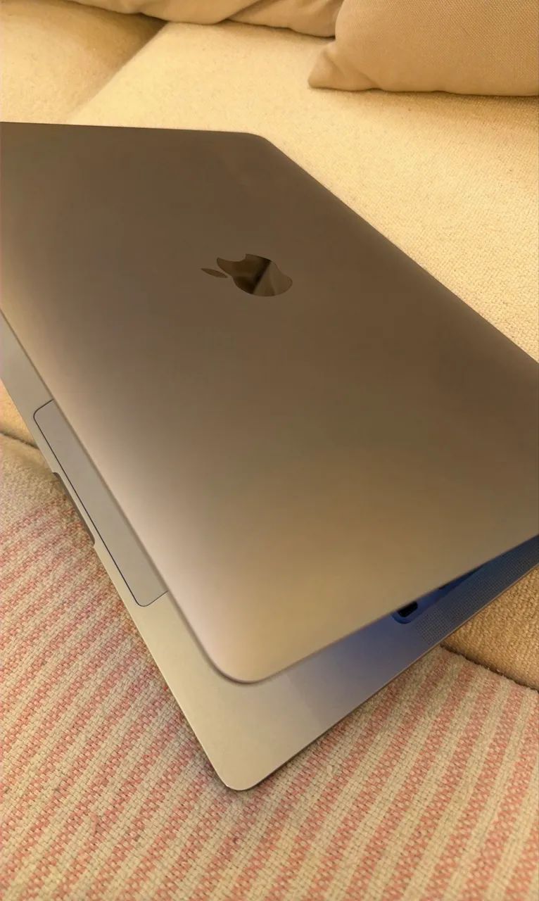 MacBook Air M1 - prata 