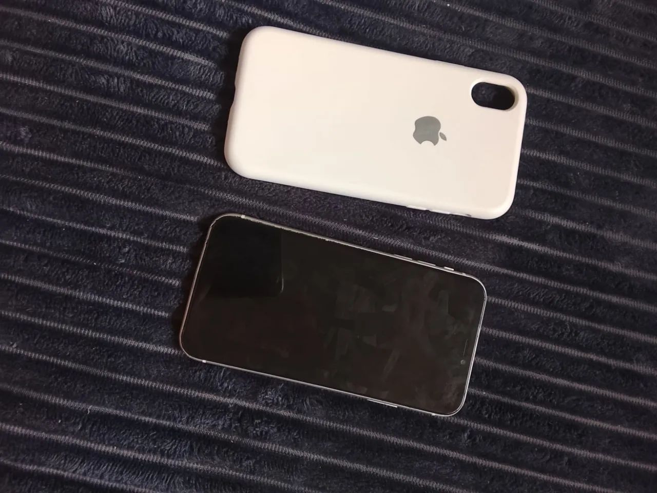 iPhone XR Leia legenda - Foto 3
