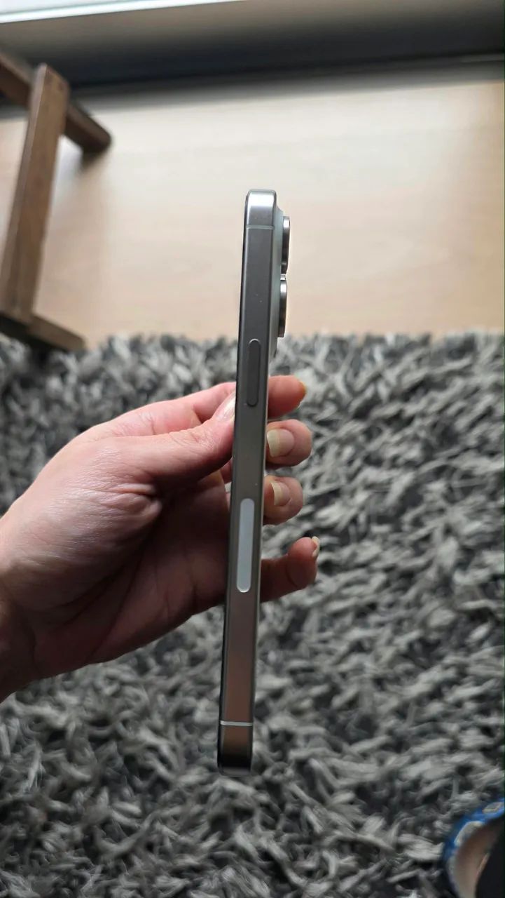 iPhone 15 Pro Max 512 GB Branco - Bateria 90%  - Excelente estado - Foto 5